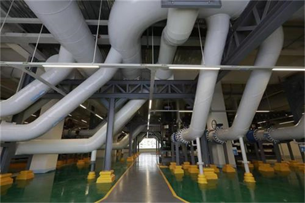 影響閉式冷卻塔散熱的因素及解決方案(冷卻塔填料凝